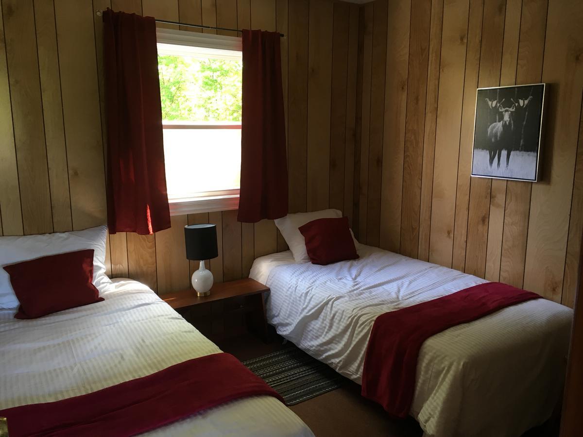 Wingspread Cottages Stanley Bridge Esterno foto